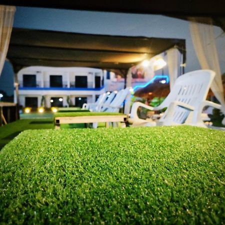 Wixky Hotel Nong Khai Esterno foto