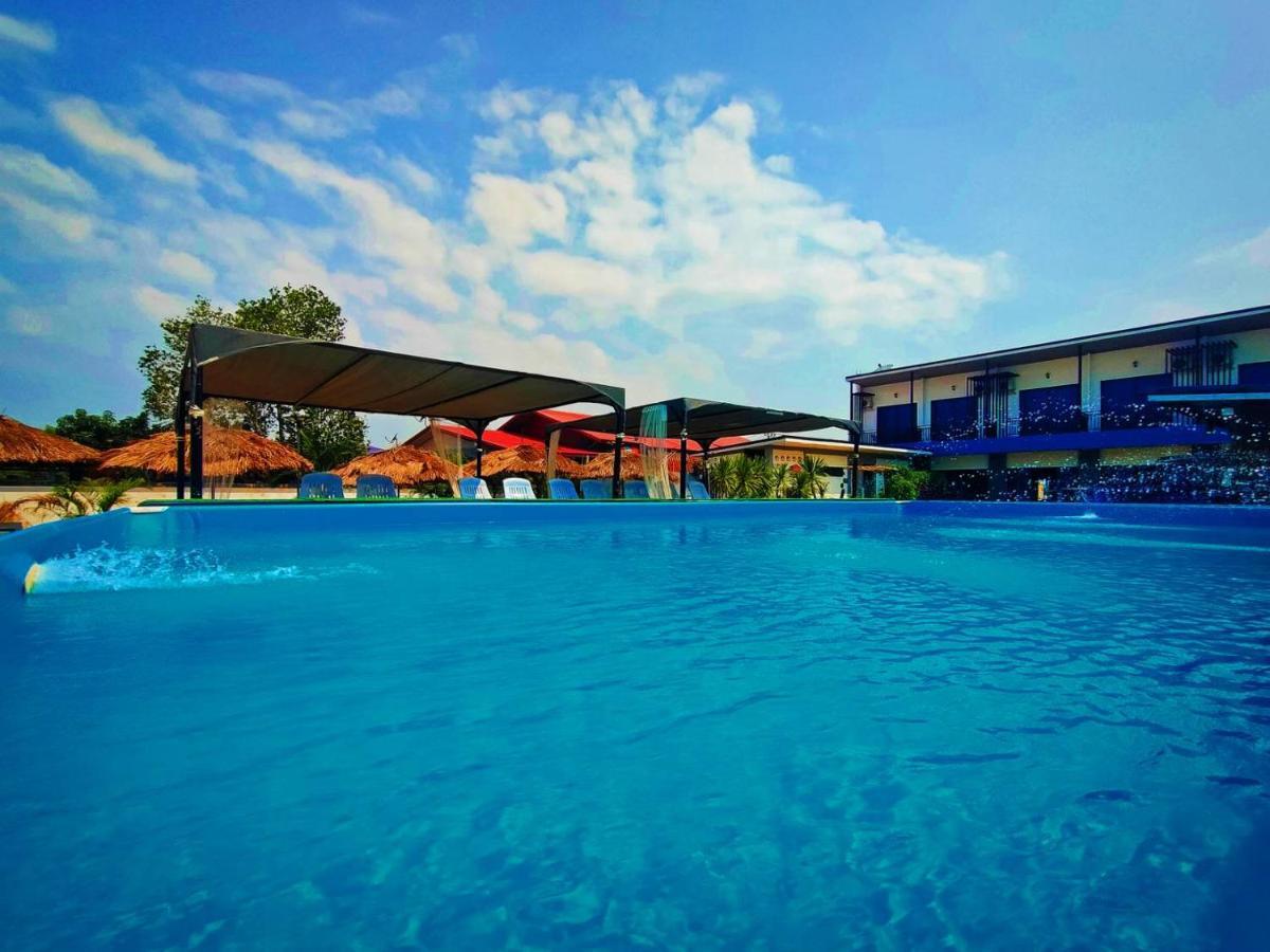 Wixky Hotel Nong Khai Esterno foto